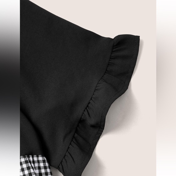 BloomChic Plus Size Gingham Patchwork V Neck Pocket Ruffles Dress - Picture 4 of 7